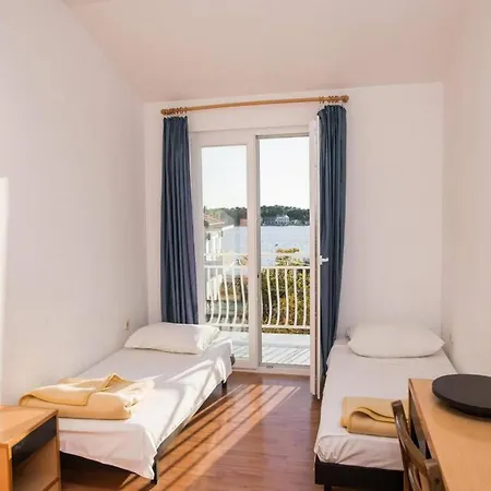 Apartment Gaj Brodarica - A8 Brodarica (Sibenik-Knin)