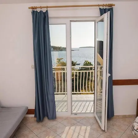 Gaj Brodarica - A8 * Brodarica (Sibenik-Knin)