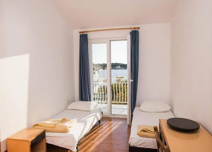 Apartman In By The Brodarica (Sibenik-Knin)